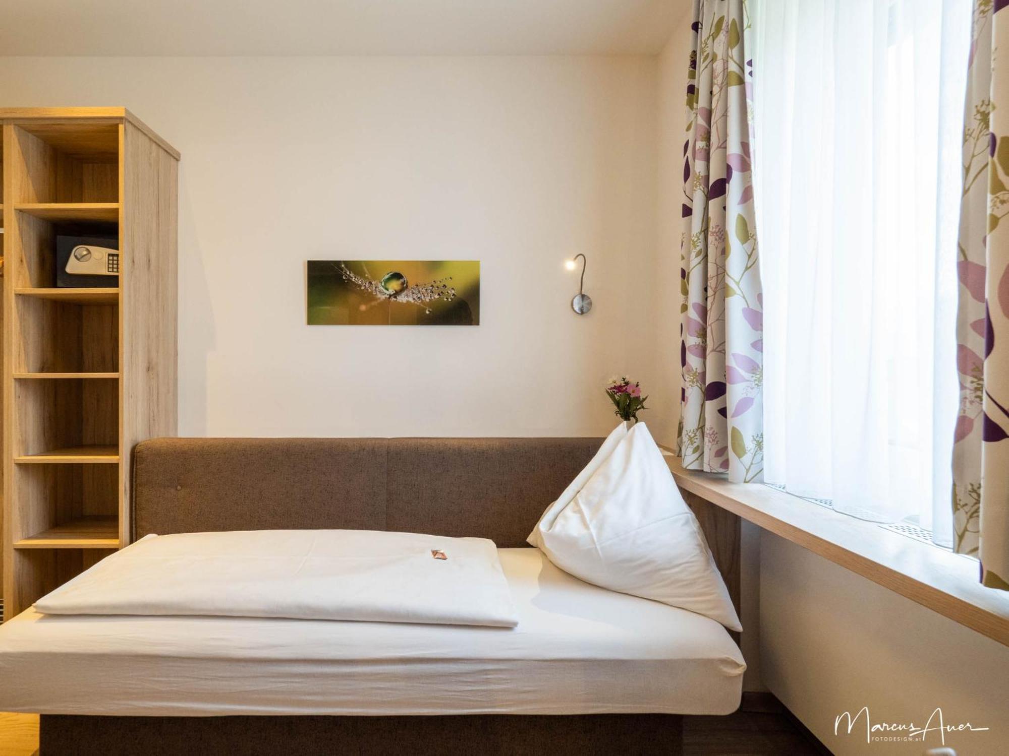 Pension Ehrenfried - Hotel Garni Kindberg Quarto foto